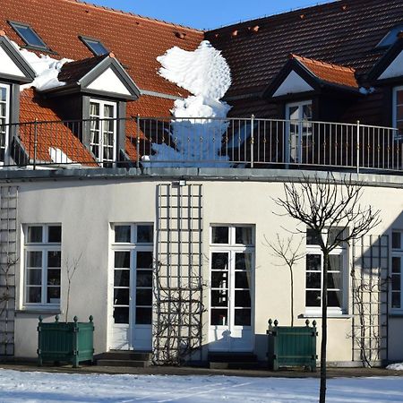 Palac I Folwark Nemino Sierakowice  Kültér fotó