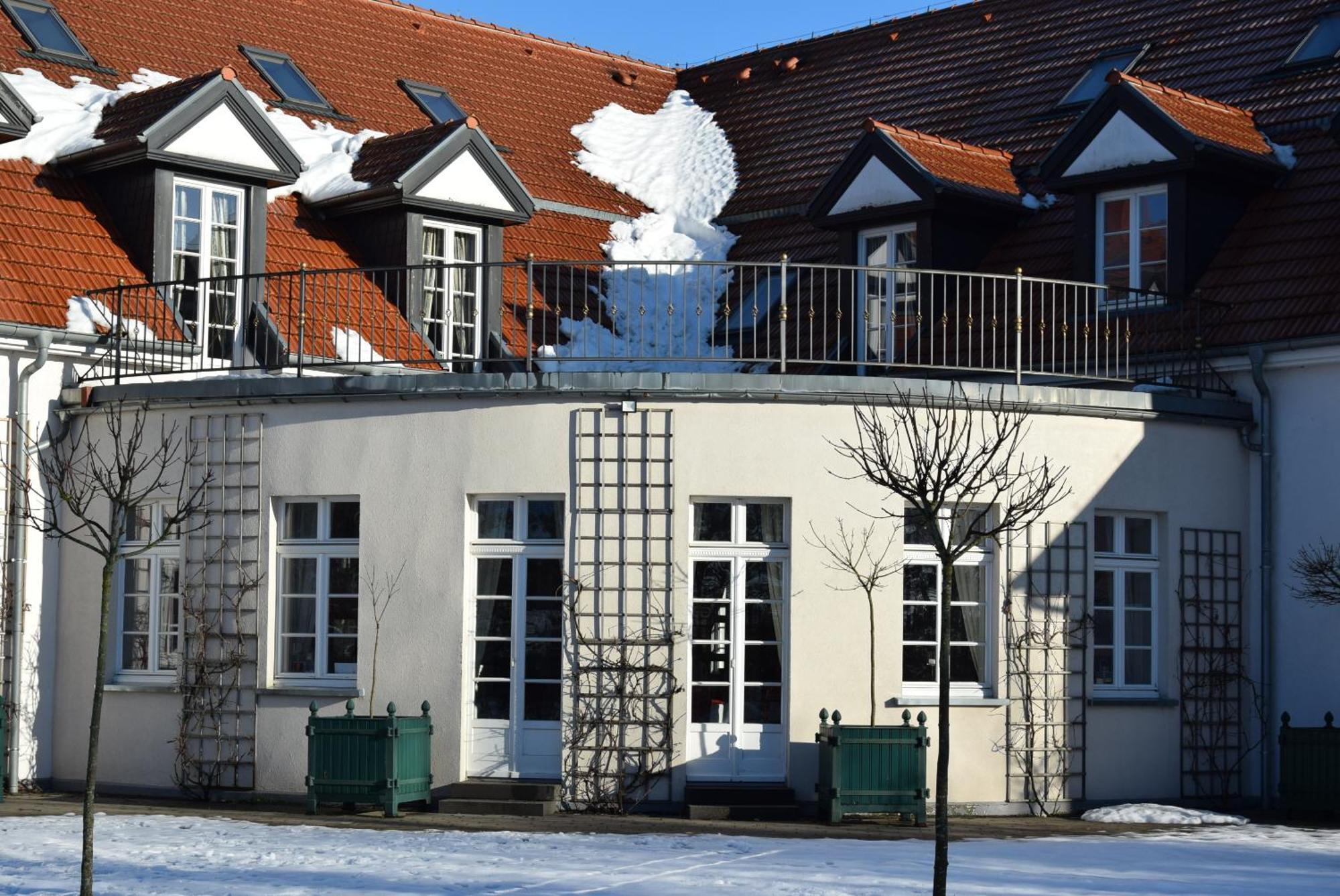 Palac I Folwark Nemino Sierakowice  Kültér fotó