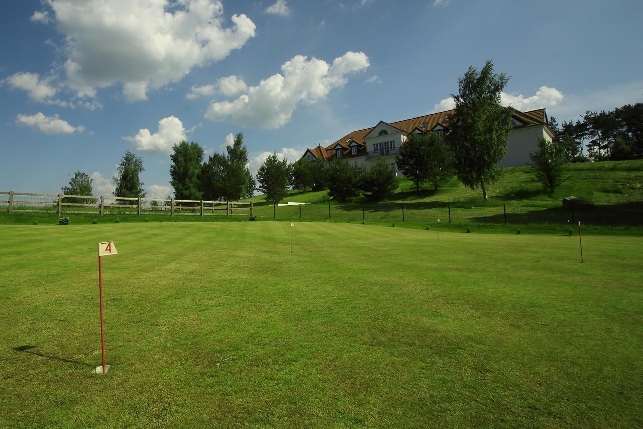Palac I Folwark Nemino Sierakowice  Kültér fotó