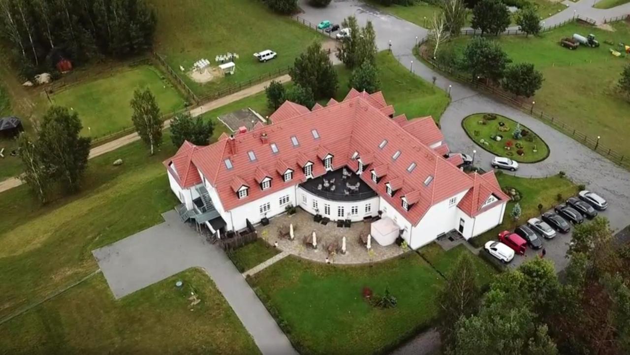 Palac I Folwark Nemino Sierakowice  Kültér fotó